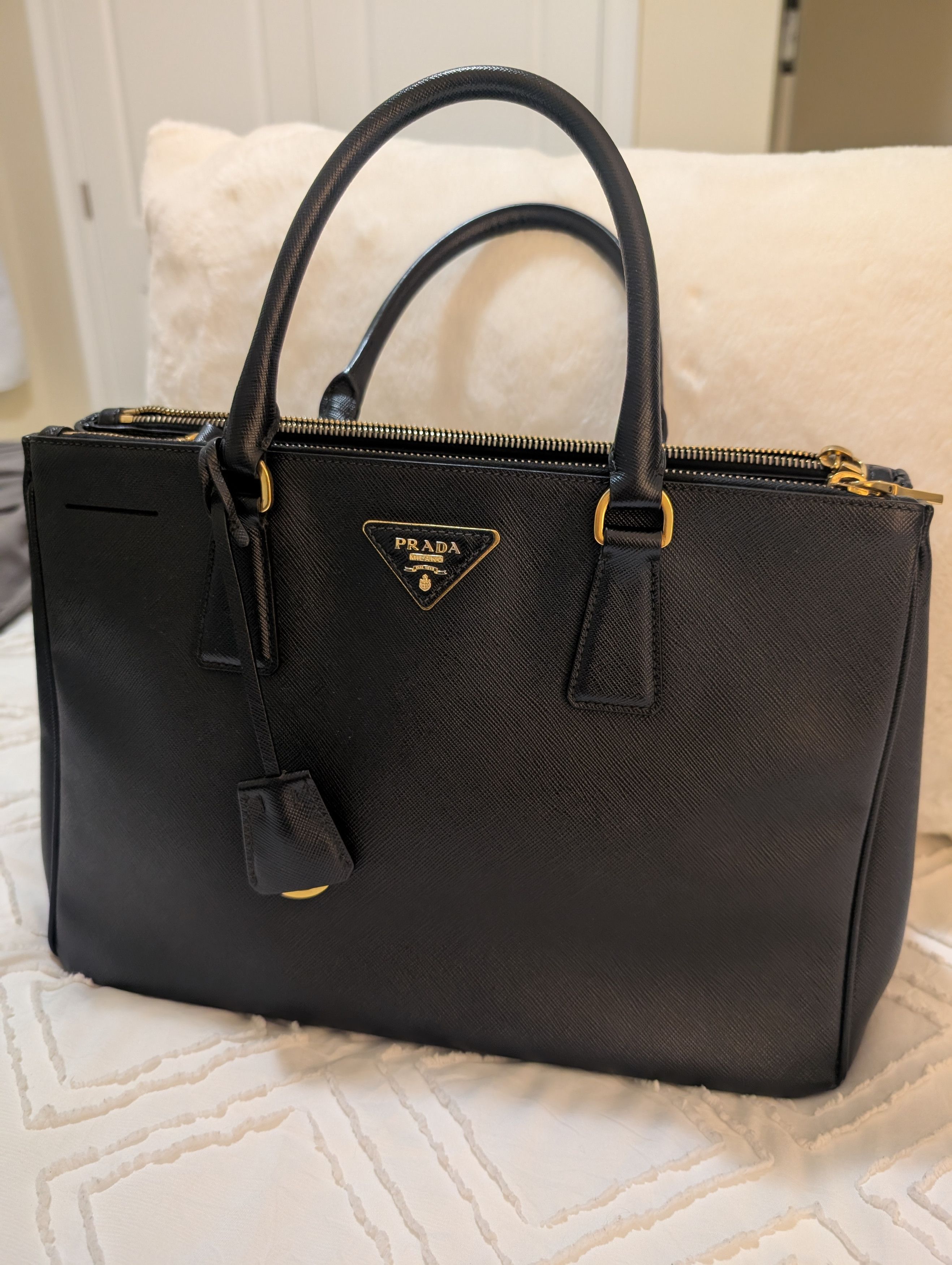 Prada PRADA Black Saffiano Top Handle Bag Size ONE SIZE - 1 Thumbnail