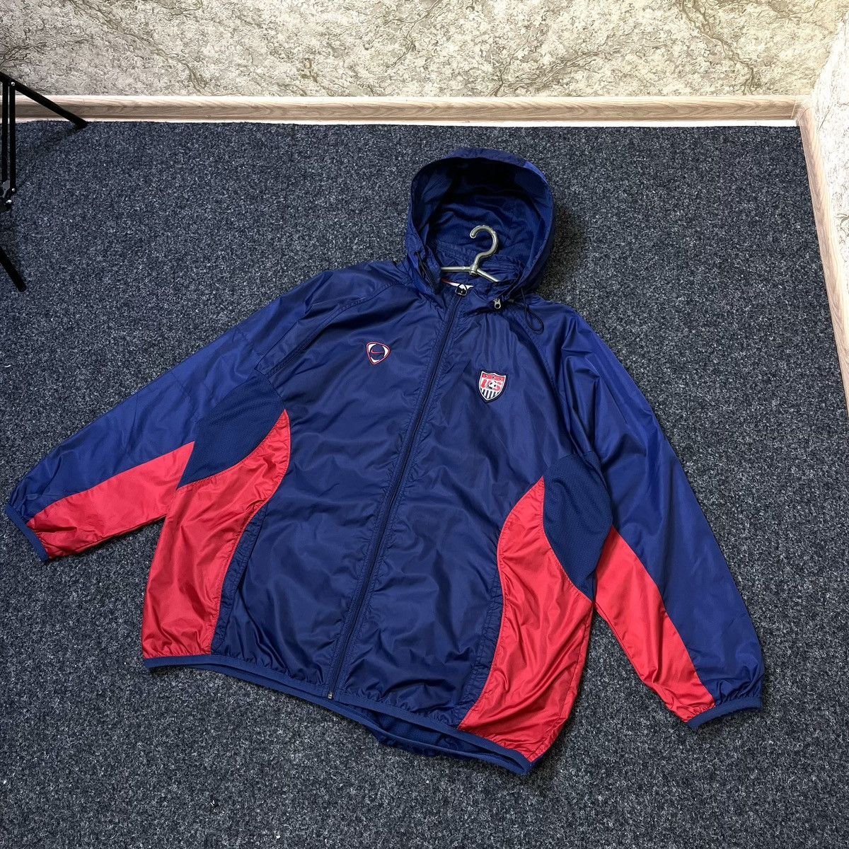 Nike Nike Team USA Soccer Full Zip Windbreaker Jacket Size US XL / EU 56 / 4 - 2 Thumbnail