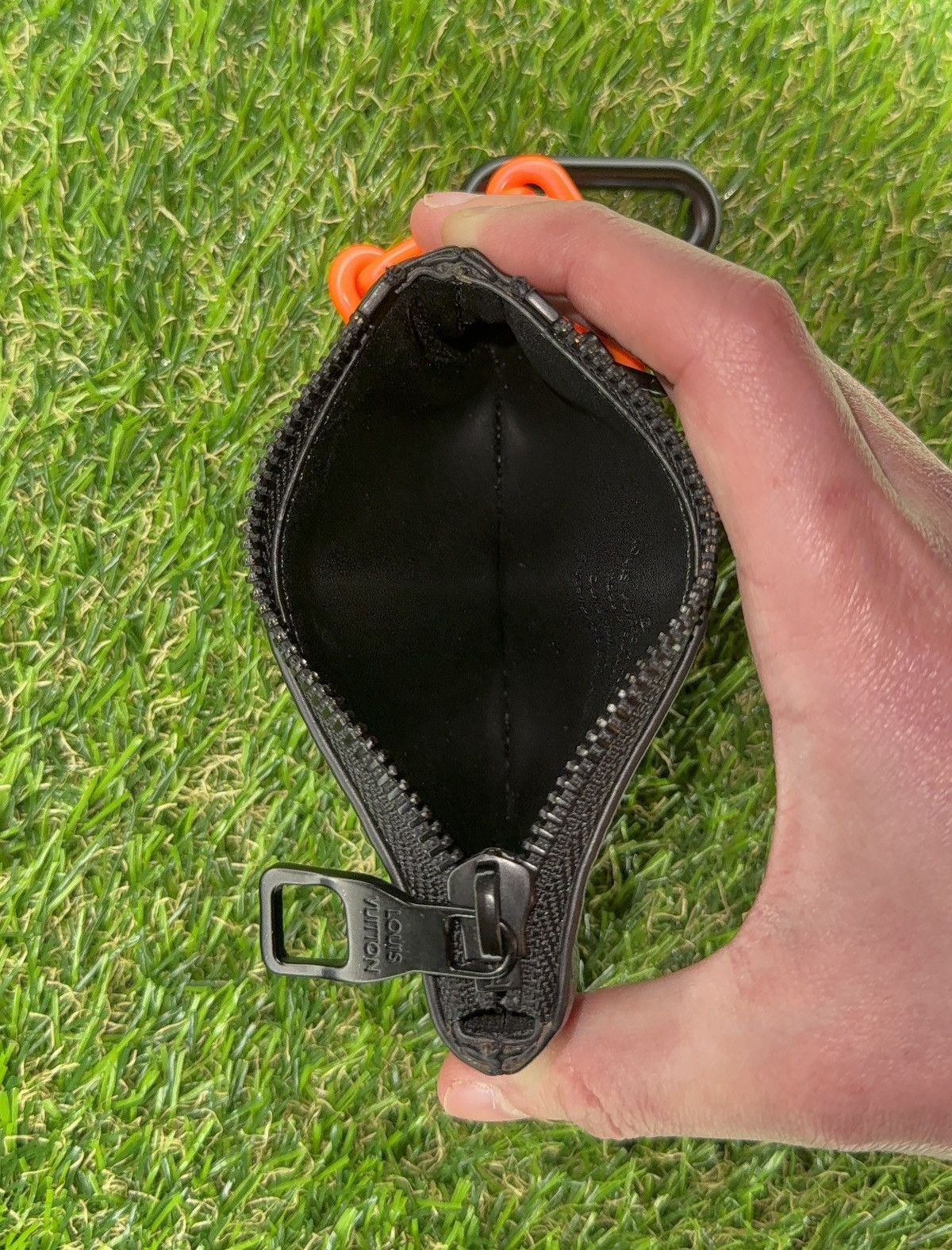 Louis Vuitton GRAIL🦄📜LV X Virgil Black Leather Orange Chain Coin/Key Pouch Size ONE SIZE - 15 Thumbnail