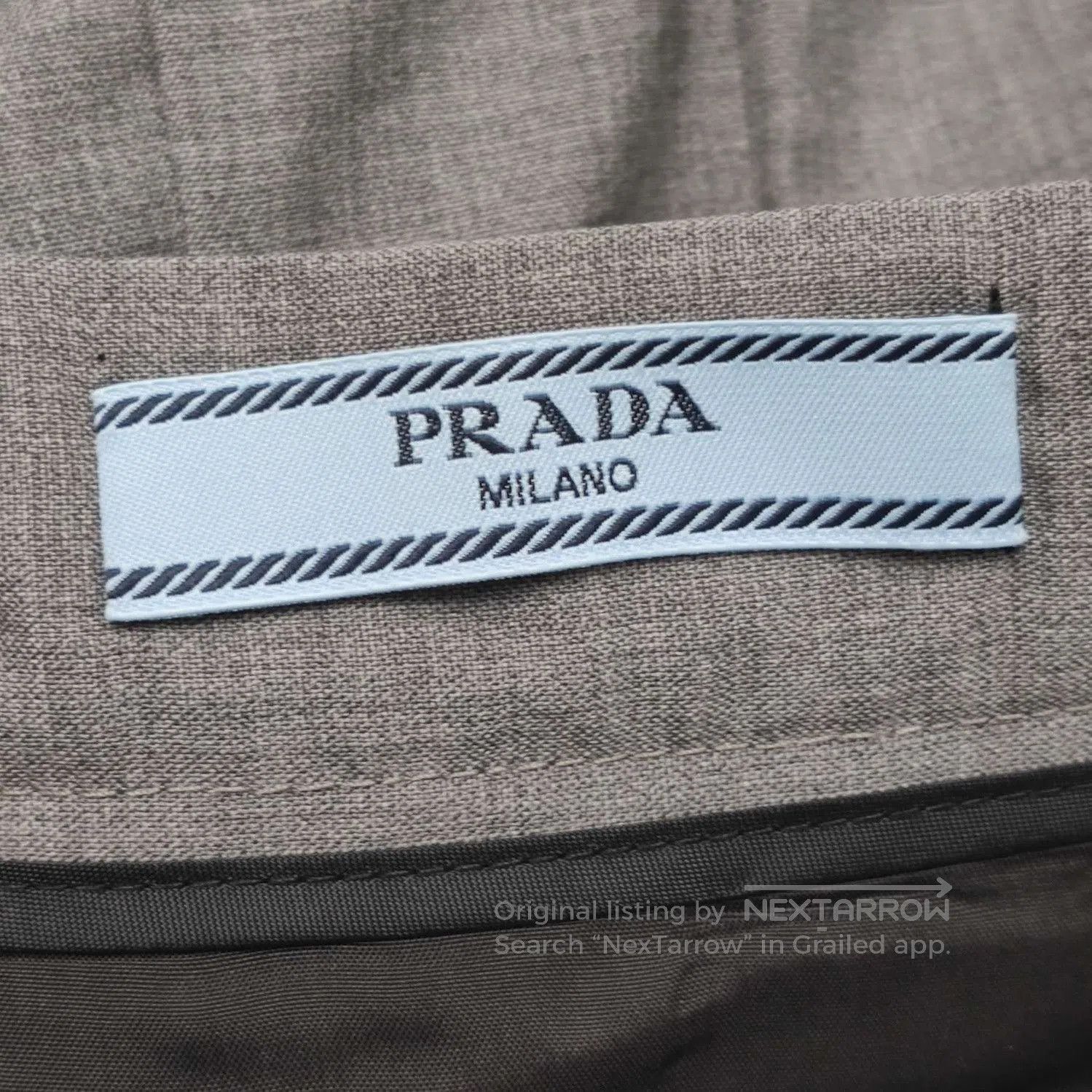 Prada Prada Wool Pleated Midi Skirt in Gray . Size 22" - 5 Thumbnail