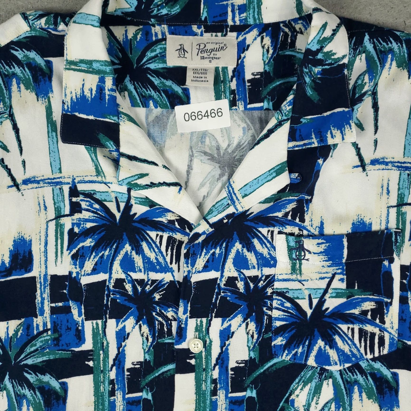 Original Penguin VINTAGE Penguin Shirt Mens 2XL Blue Viscose Camp Collar Button Up Palm Tree Print Size US XXL / EU 58 / 5 - 2 Thumbnail