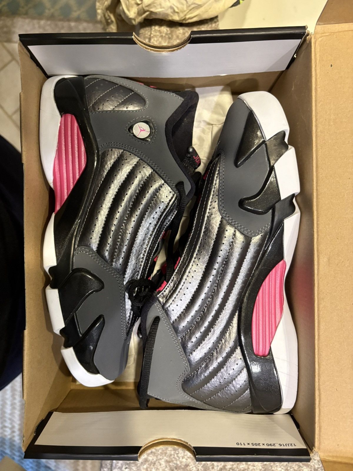 Jordan Brand × Nike Women’s Jordan 14 Retro Metallic Gray Hyper Pink Size US 6.5 / IT 36.5 - 3 Thumbnail