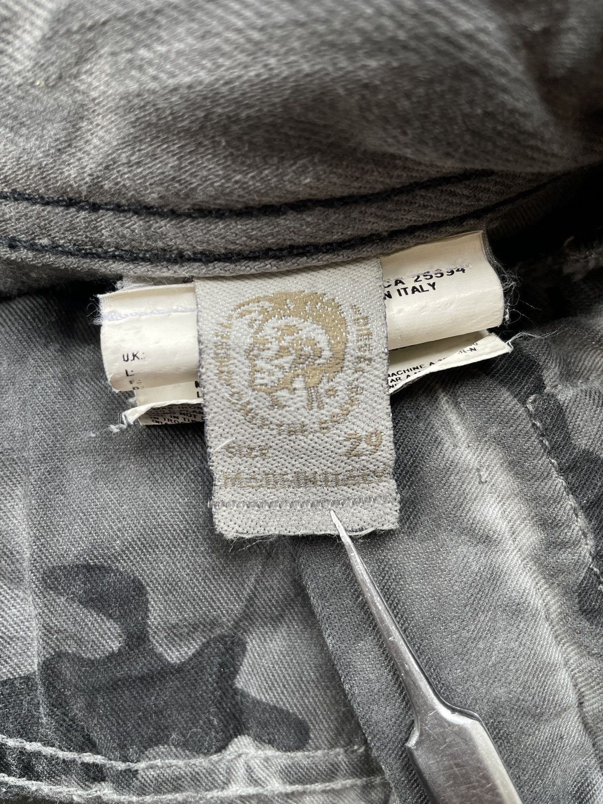 Diesel DIESEL SAFADO DISTRESSED JEAN Size US 32 / EU 48 - 16 Thumbnail