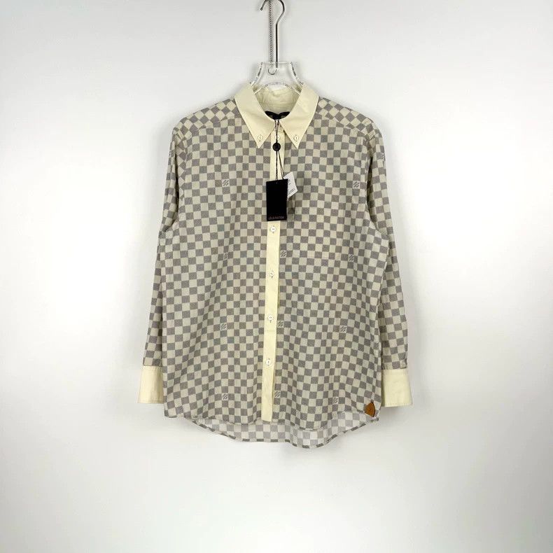 Louis Vuitton Louis Vuitton Grey and white checkerboard leather logo shir Size US XXS / EU 40 - 3 Thumbnail