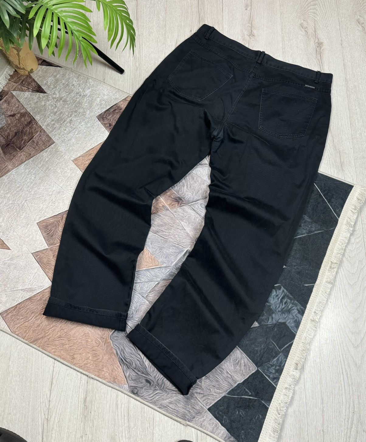 Yves Saint Laurent Vintage YSL Yves Saint Lauren Casual Pants Size 36 Size US 36 / EU 52 - 2 Thumbnail