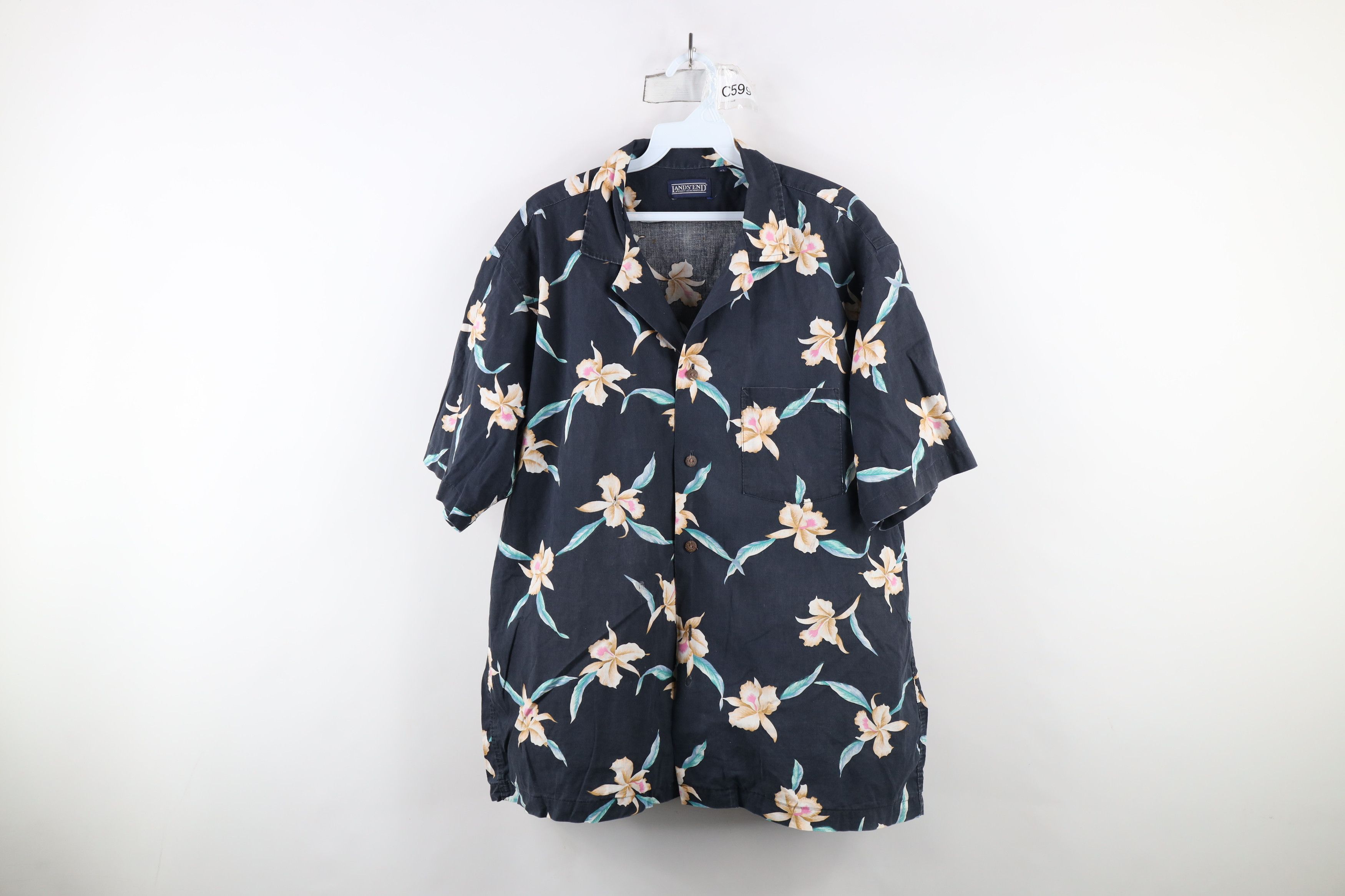 Lands' End × Vintage Vintage 90s Lands End Camp Collar Hawaiian Button Shirt Size US XL / EU 56 / 4 - 1 Thumbnail
