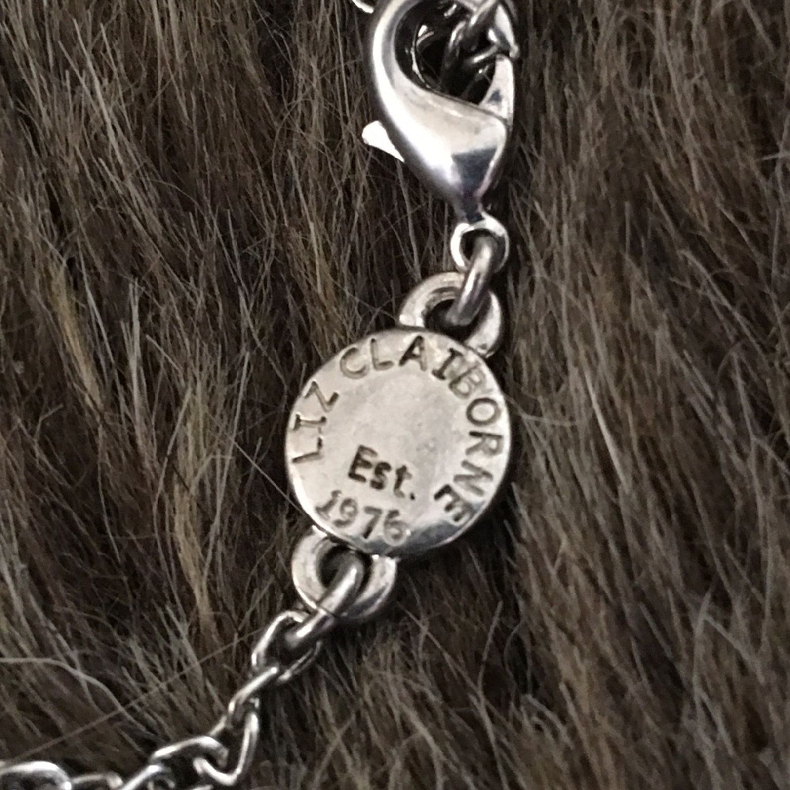 Jewelry Liz Claiborne hammered marcasite disc necklace Size ONE SIZE - 10 Thumbnail