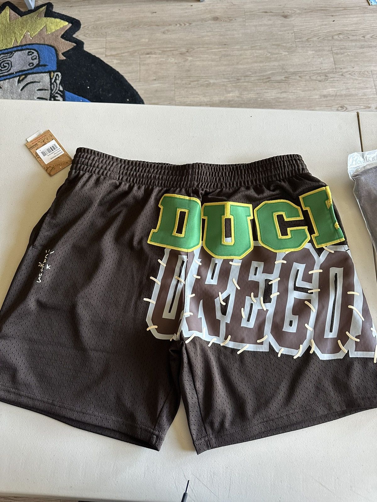 image of Mitchell Ness x Travis Scott Mitchell & Ness Oregon Ducks Bball Shorts in Brown, Men's (Size 34)