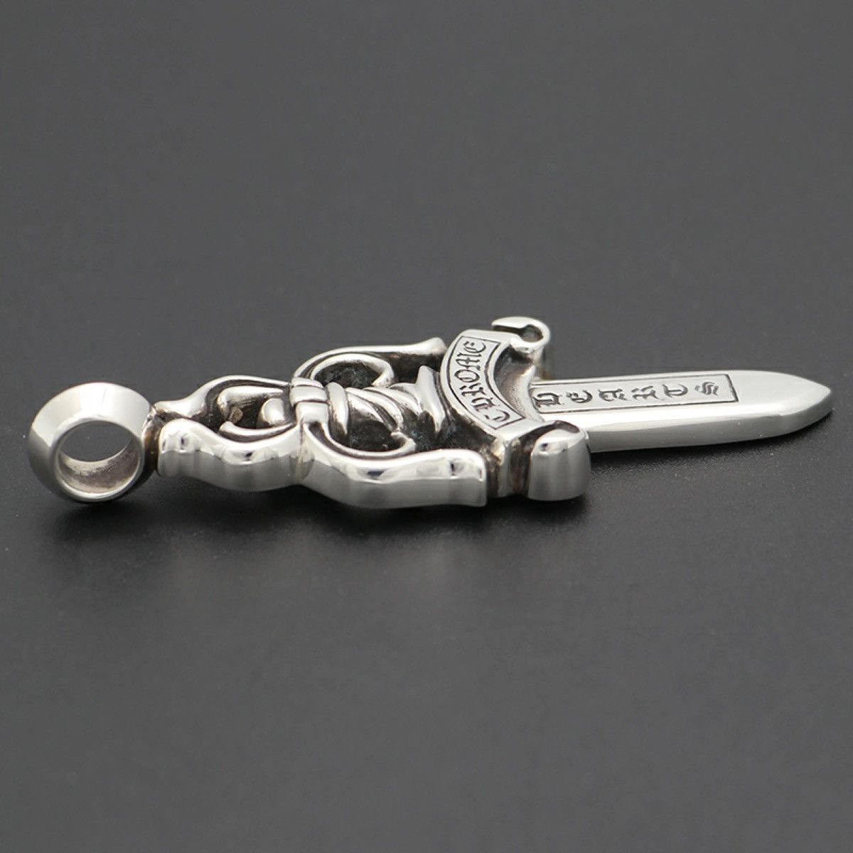 Chrome Hearts Chrome Hearts Large Dagger pendant necklace charm Size ONE SIZE - 7 Thumbnail