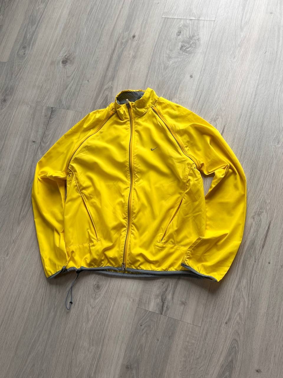 Nike Vintage Nike Running Jacket Nylon Size US S / EU 44-46 / 1 - 1 Thumbnail