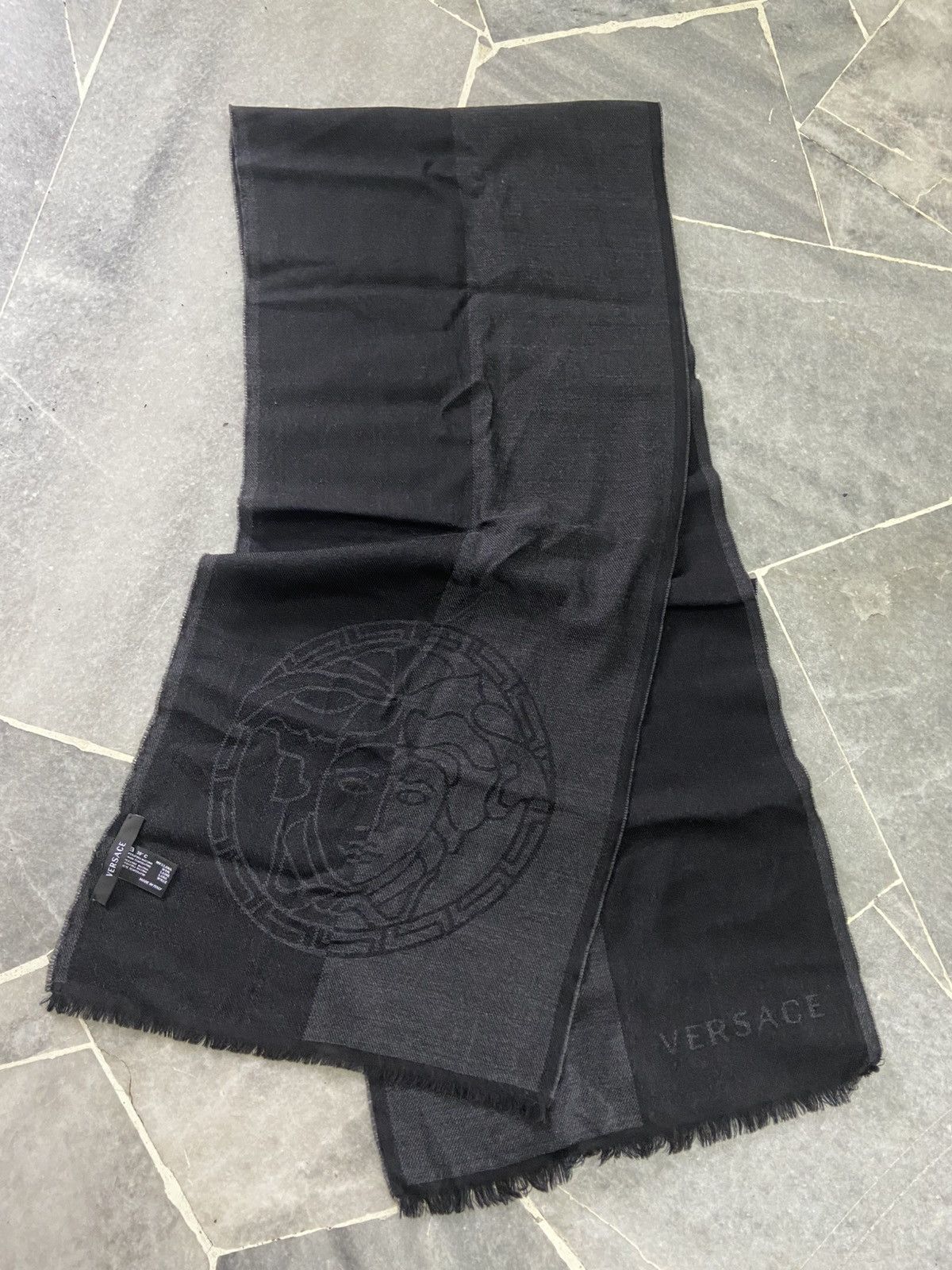 Versace Versace Muffler Scarf Size ONE SIZE - 9 Thumbnail
