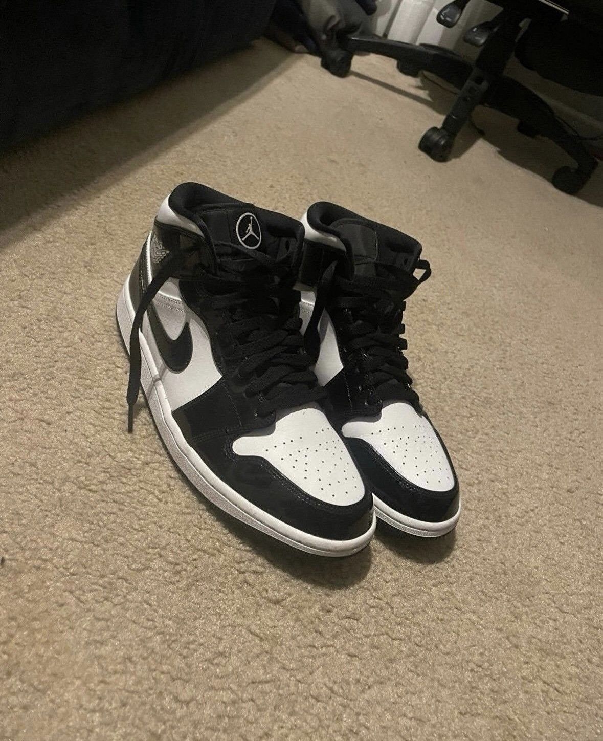 Jordan Brand Jordan 1 Mid Carbon Fiber All Star Size US 11 / EU 44 - 1 Thumbnail