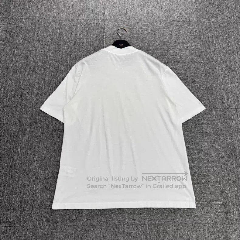 Louis Vuitton Louis Vuitton Neckline embroidered monogram short sleeve Size US L / EU 52-54 / 3 - 5 Thumbnail