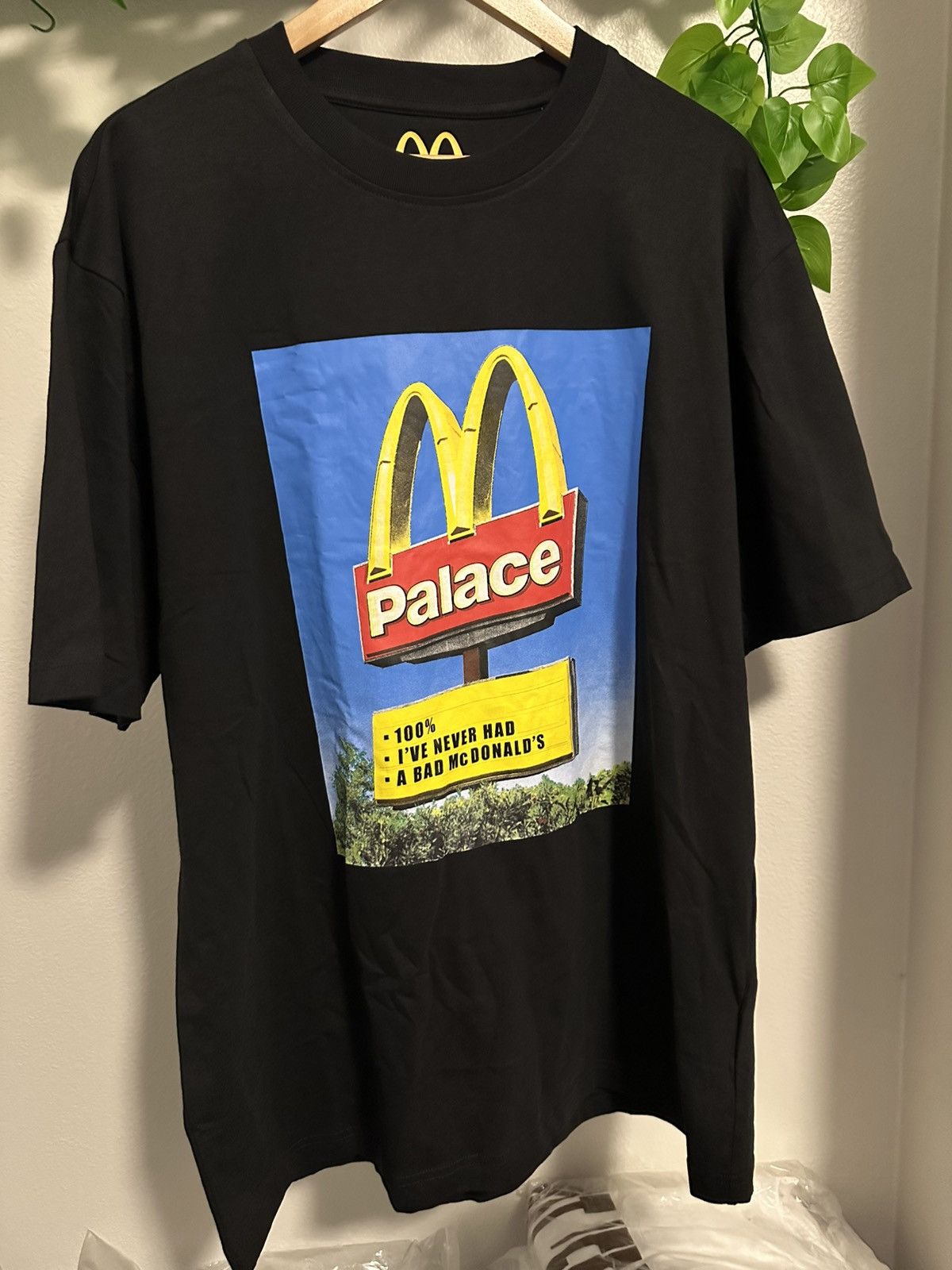 トップスその他 Palace x McDonald's Logo T-Shirt Red Palace X McDonald's Logo Red Shirt BNWOT In Bag Size Small