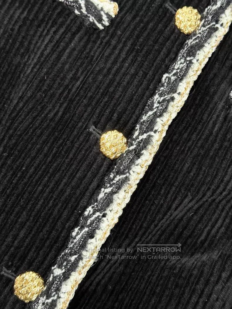 Chanel Chanel Corduroy four-pocket round-neck jacket Size S / US 4 / IT 40 - 5 Thumbnail