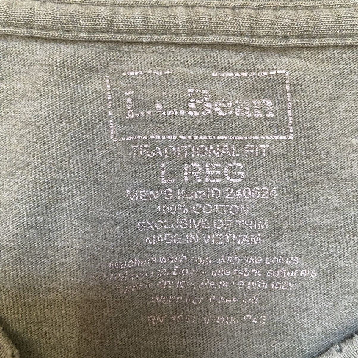 L.L. Bean L.L. Bean Front Pocket Distressed T-Shirt Large Size US L / EU 52-54 / 3 - 5 Thumbnail