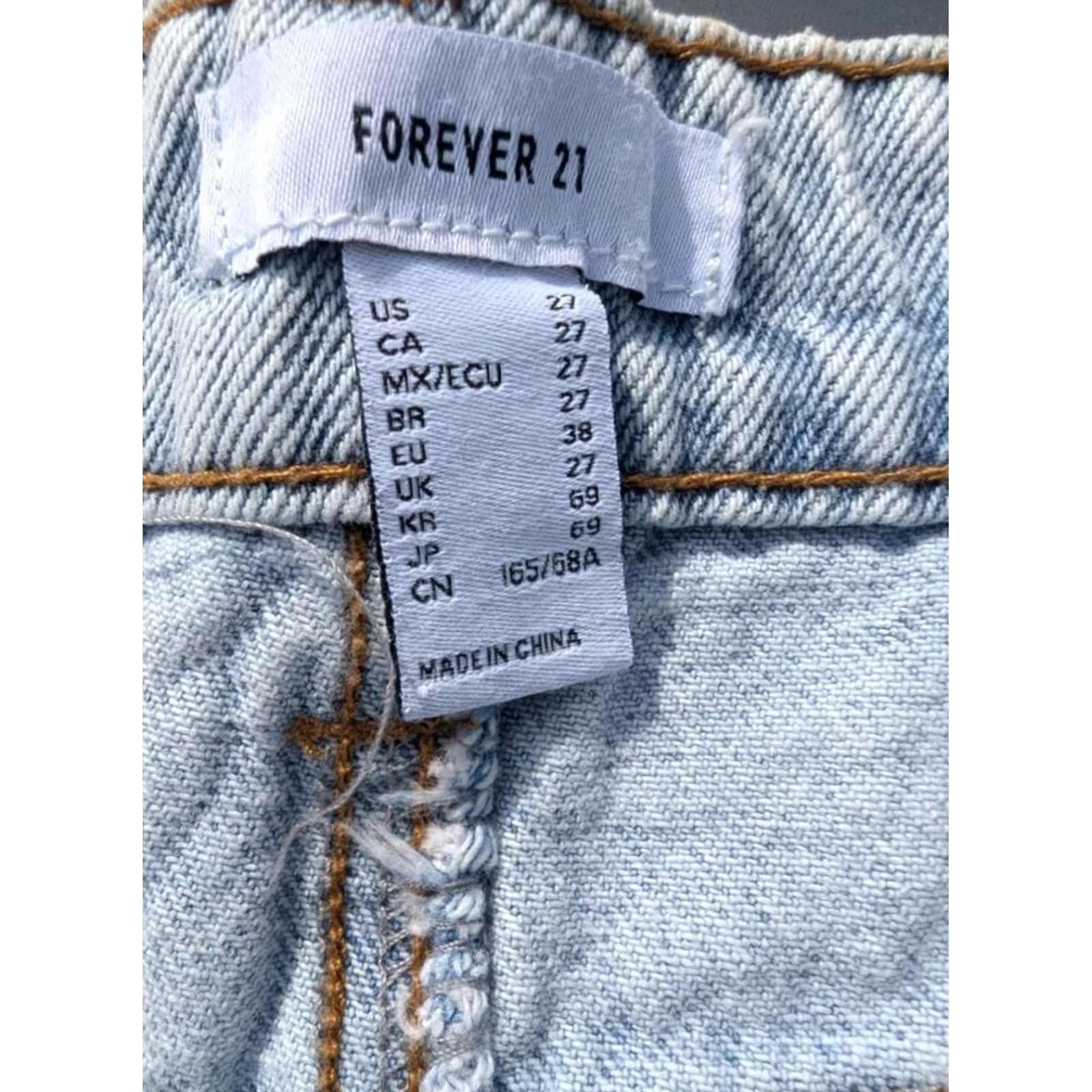 Forever 21 Forever 21 Coastal Cowgirl Festival Raw Hem Fringe Jeans Womens Size 27 Blue Denim Shorts Size 27" / US 4 / IT 40 - 4 Thumbnail