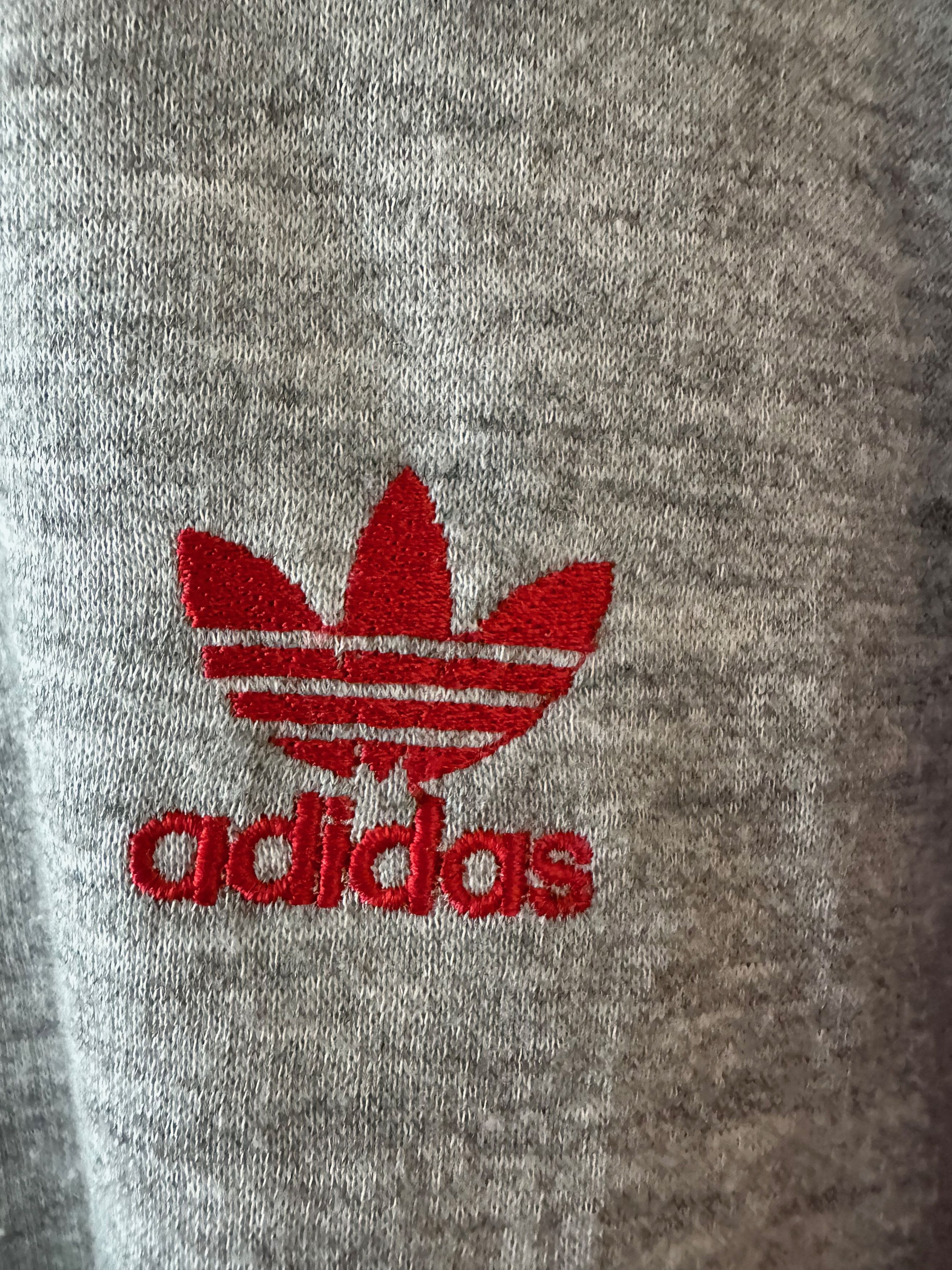 Vintage 80's-90's Adidas crew neck sweatshirt Made in Hong Kong Size US M / EU 48-50 / 2 - 3 Thumbnail