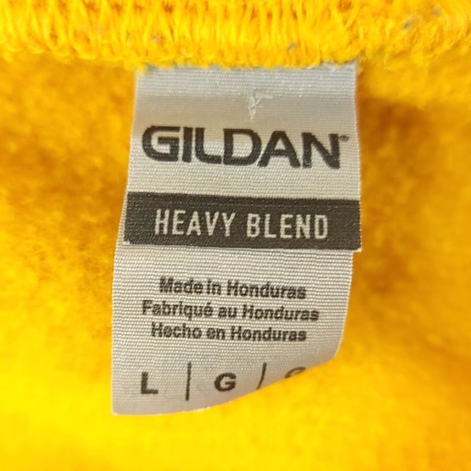 Gildan Gildan Toko Japan Sweatshirt Hoodie Mens Large Pullover Yellow Great Wave Art Hoodie Mens Large Yellow Pullover Size US L / EU 52-54 / 3 - 7 Thumbnail