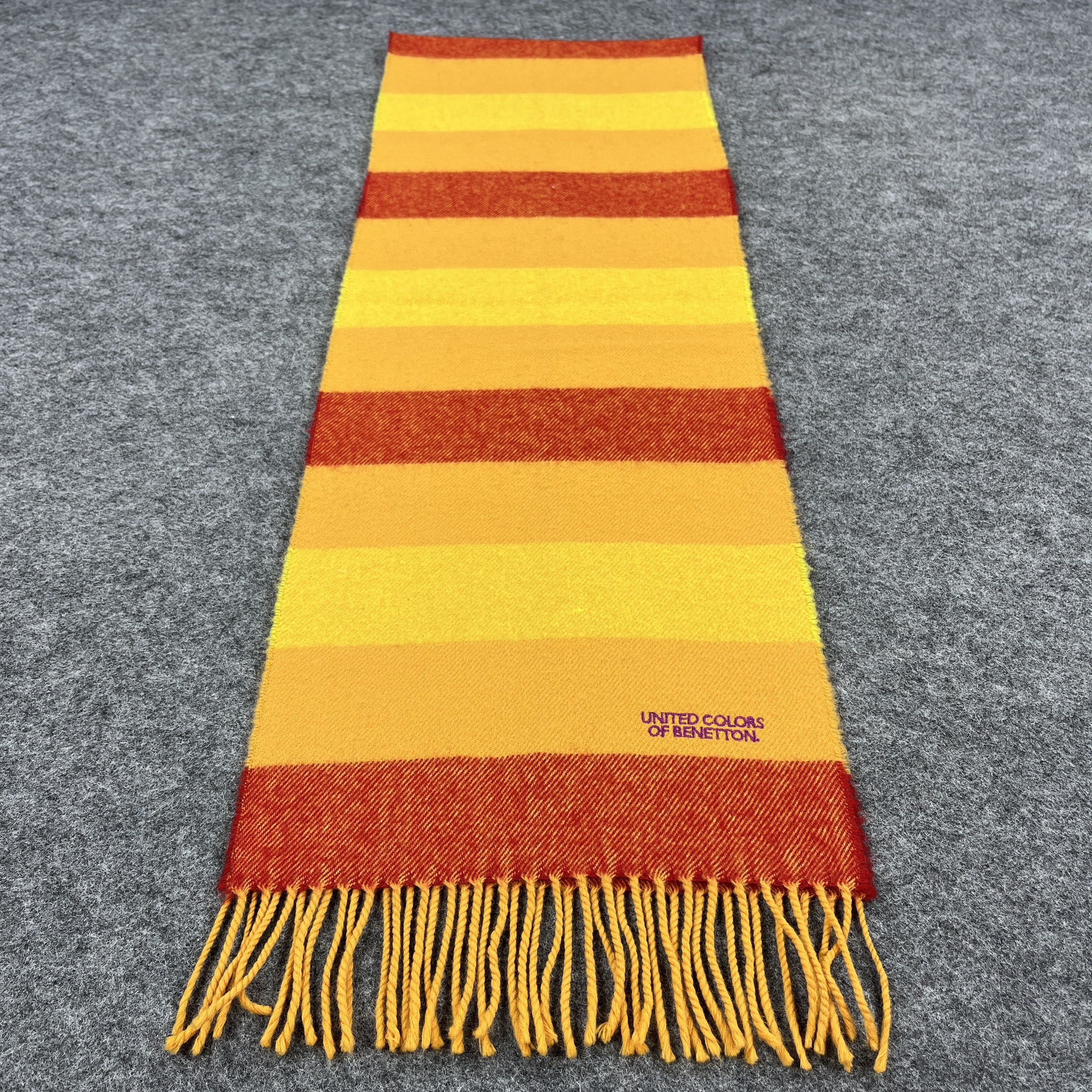 United Colors Of Benetton United Colors Of Benetton Scarf / Muffler / Neckwear T1009 Size ONE SIZE - 1 Thumbnail