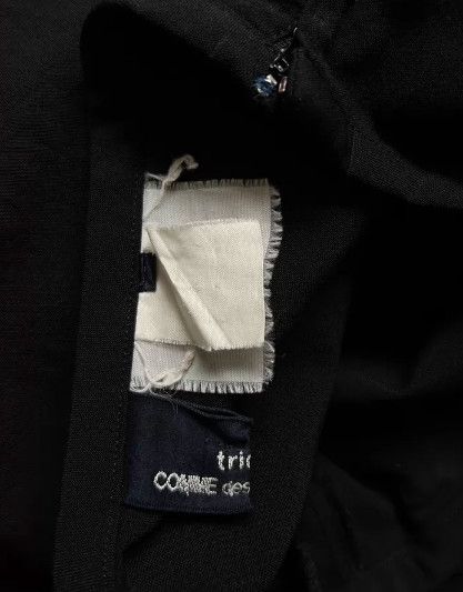 Comme des Garcons COMME des GARÇONS tricot Asymmetric Deconstructed Skirt Size 32" / US 10 / IT 46 - 7 Thumbnail