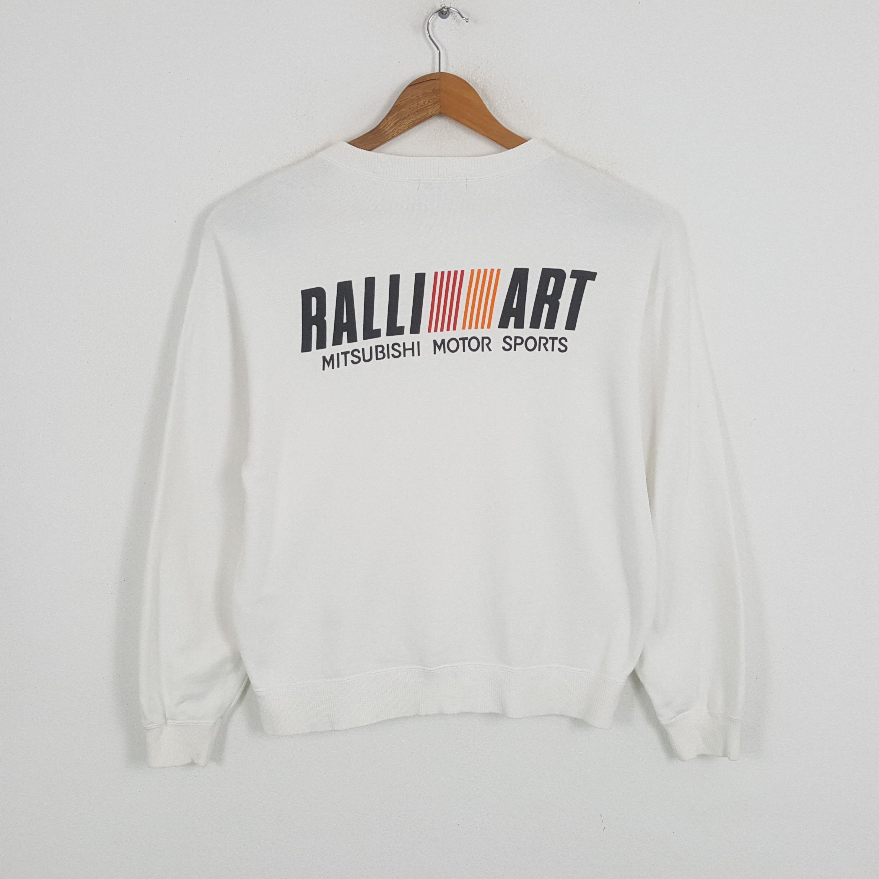 Japanese Brand × Vintage Vintage MITSUBISHI RALLI ART Japan Motorsports Sweatshirts Size US L / EU 52-54 / 3 - 1 Thumbnail