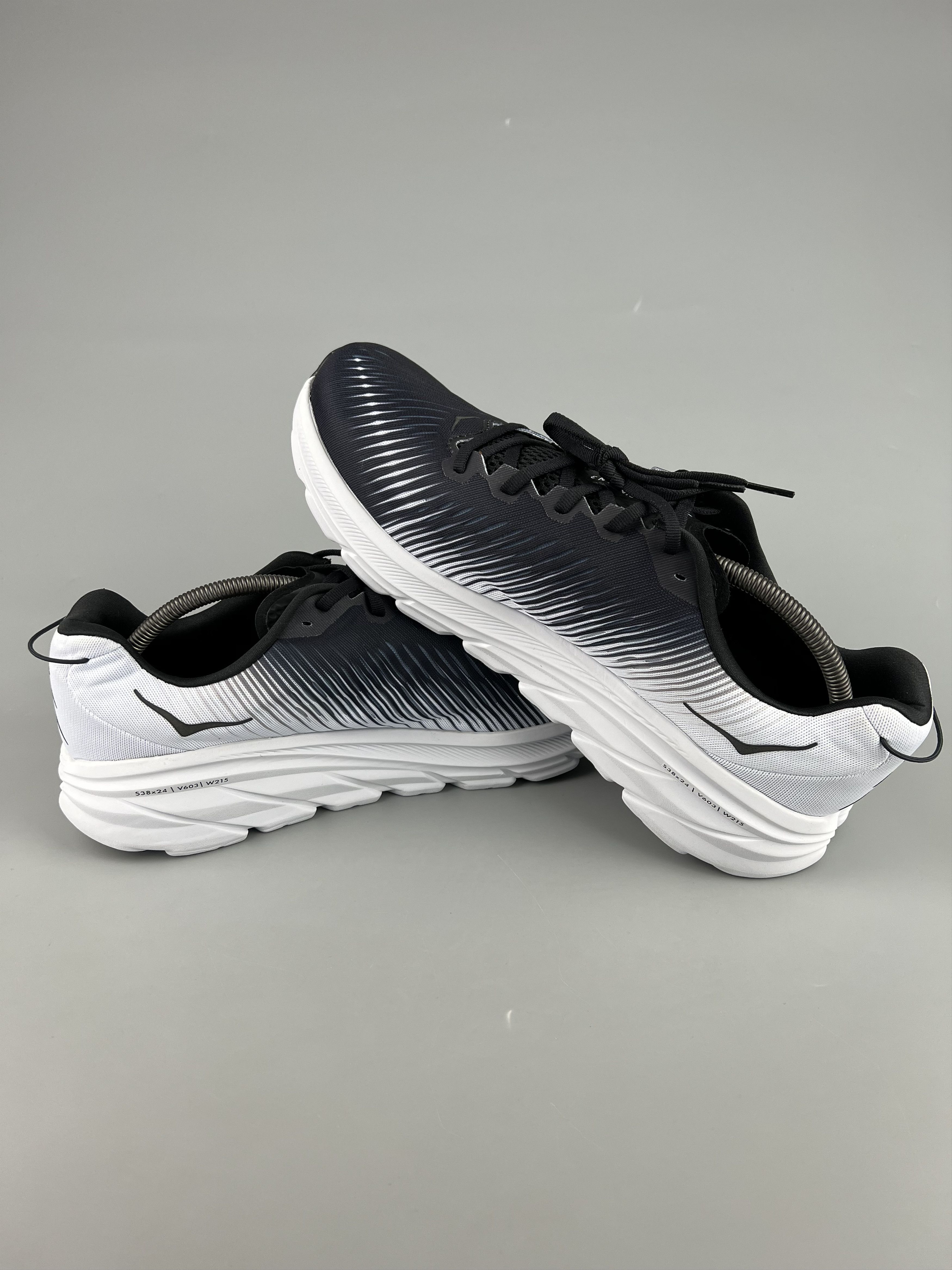 Hoka 12.5 2E Hoka One One Rincon 3 Wide Running Shoes Gym Walking Size US 12.5 / EU 45-46 - 5 Thumbnail