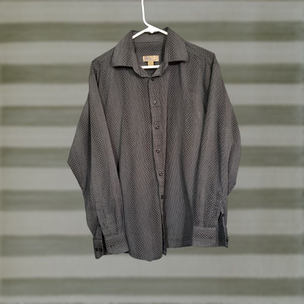 Vintage **Blue Brand Shirt XL Dark Diamonds Fashionable Regular Fit Cotton** User: **Dark Blue Brand Shirt XL Fashionable Regular Fit Cotton** Size XL / US 12-14 / IT 48-50 - 1 Thumbnail