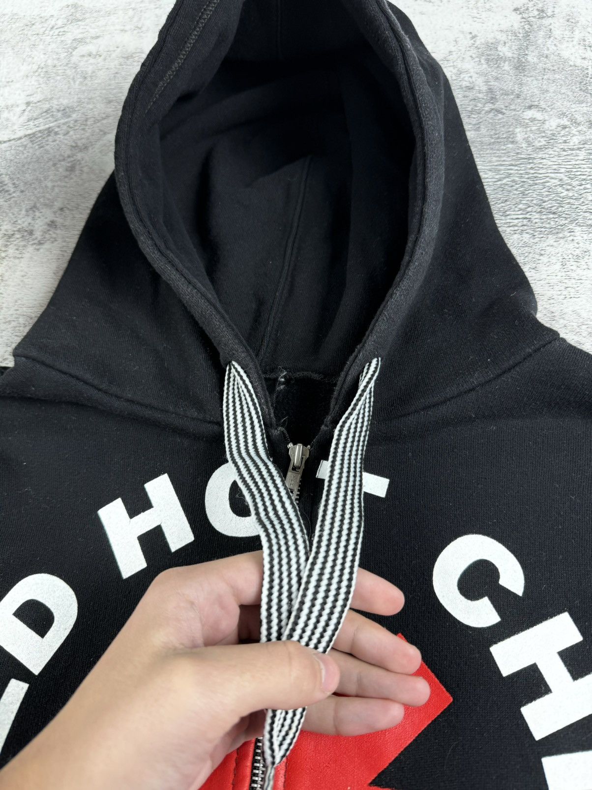 Band Tees 90S Red Hot Chili Peppers RHCP Rap Black GTS Tour Zip Hoodie Size US L / EU 52-54 / 3 - 7 Thumbnail
