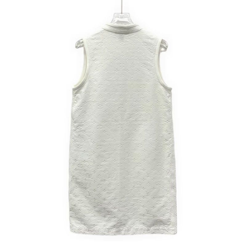 Louis Vuitton Louis Vuitton 25 white logo jacquard full-print cotton hal Size XXS / US 00 / IT 34 - 2 Thumbnail