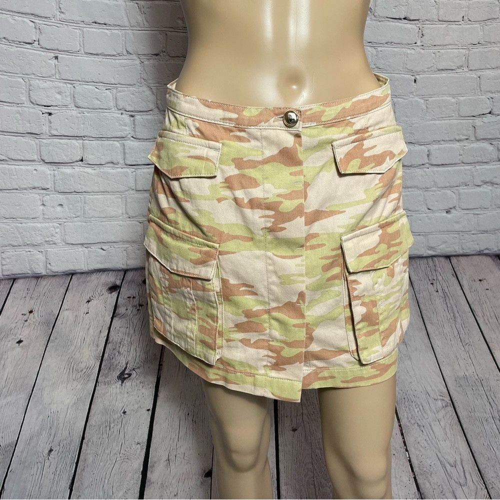 Patrizia Pepe NWT New $232 Patrizia Pepe Camouflage Denim Mini Skirt Size Size 30" / US 8 / IT 44 - 3 Thumbnail