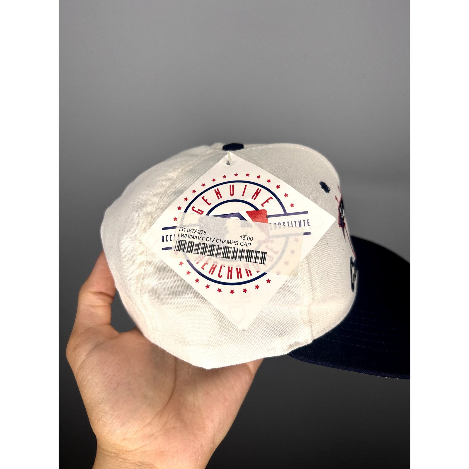 MLB × Vintage Vintage 90s Cleveland Indians MLB Champions Snapback Hat Size ONE SIZE - 6 Thumbnail