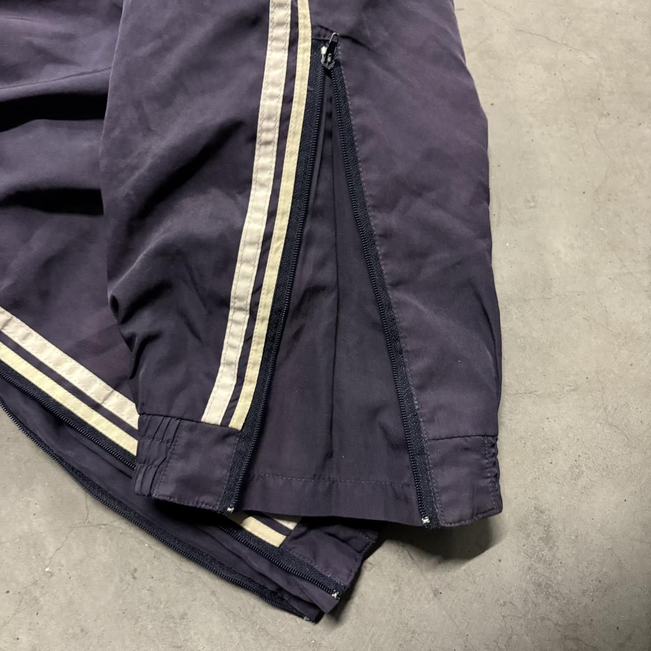 Reebok Vintage Y2K/2000s Baggy Navy Blue Striped Reebok Trackpants! Size US 36 / EU 52 - 5 Thumbnail