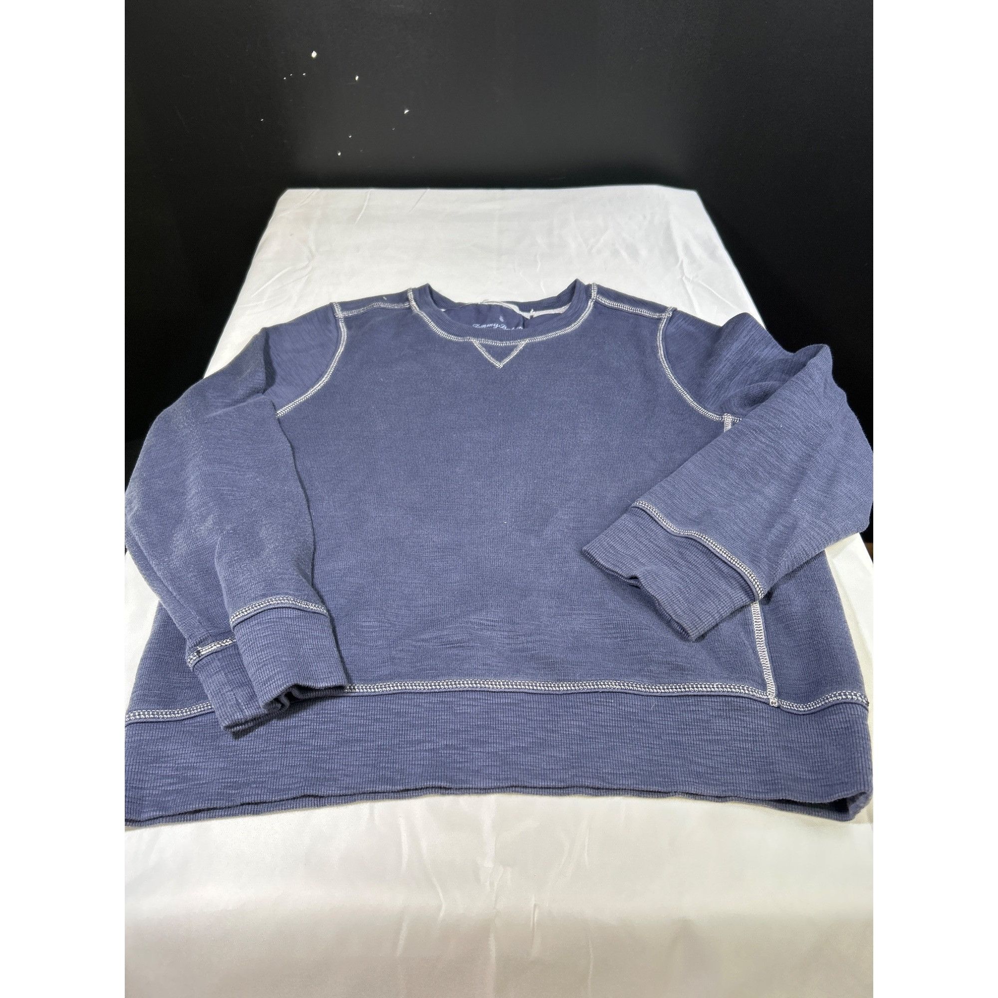 Tommy Bahama Tommy Bahama Boys Blue Long Sleeve Crew Neck Pullover Sweats Size US L / EU 52-54 / 3 - 1 Thumbnail