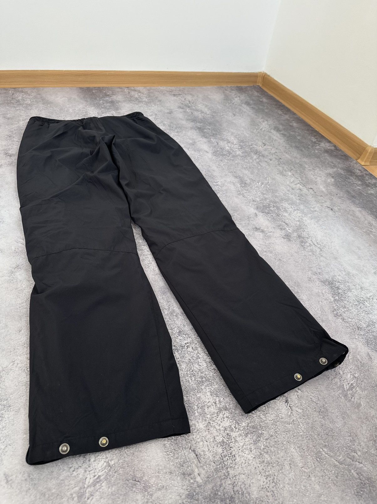 Haglofs Vintage Haglofs Gorpcore Windstopper Shell Hiking Aero Pants Size US 32 / EU 48 - 12 Thumbnail