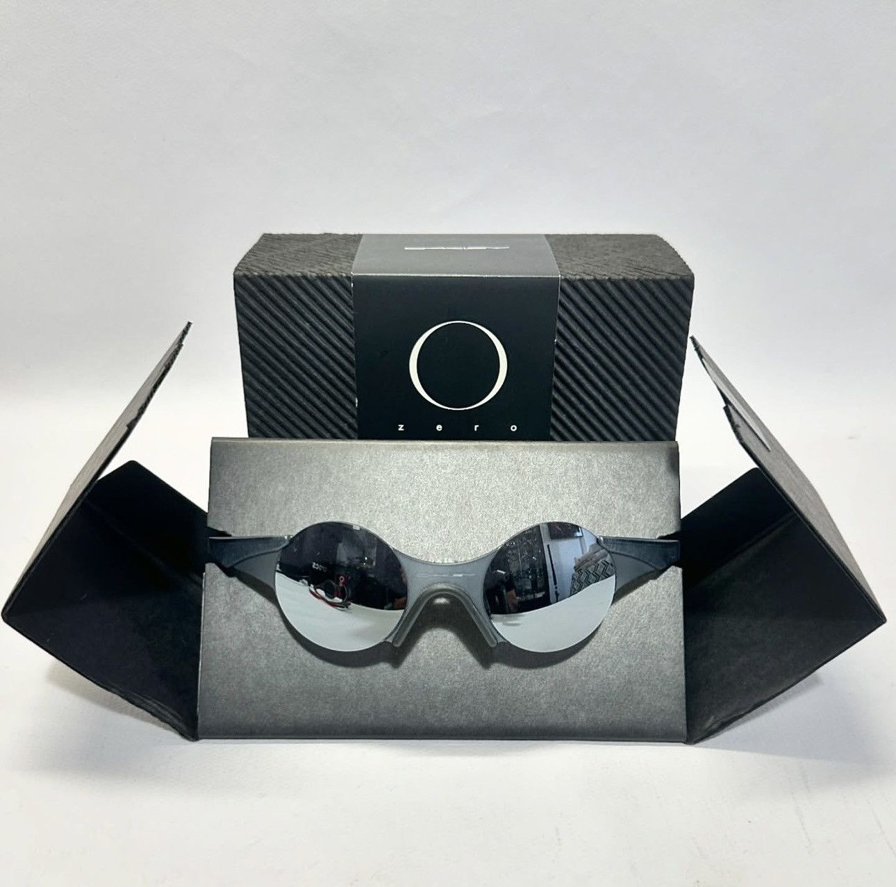 Oakley 1992 Oakley Zero 0.1 Rare Sunglasses Size ONE SIZE - 9 Thumbnail