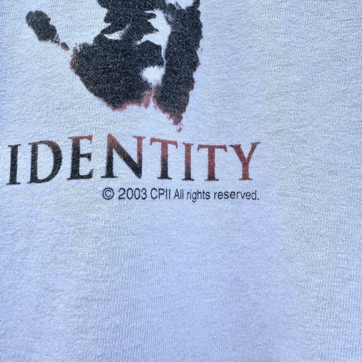Vintage Vintage identity movie 2003 tee Size US XL / EU 56 / 4 - 3 Thumbnail
