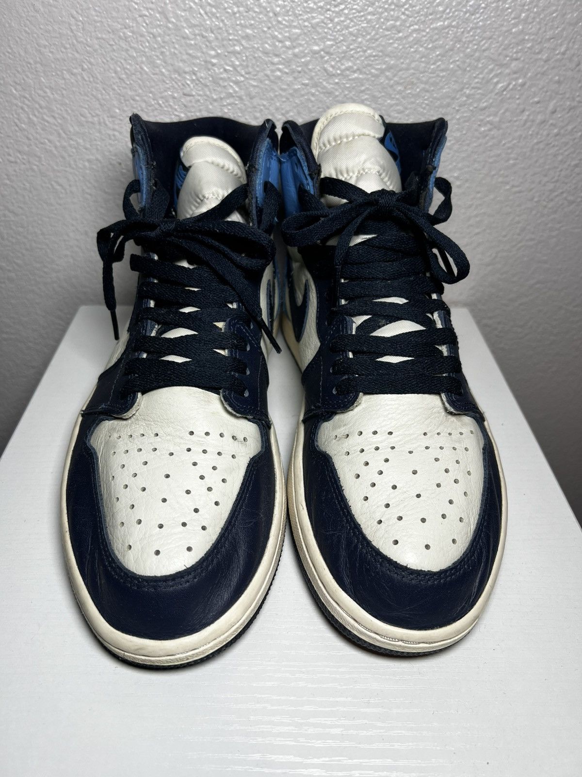 Nike Size 10 - Jordan 1 Retro OG High Obsidian UNC 2019 Size US 10 / EU 43 - 3 Thumbnail