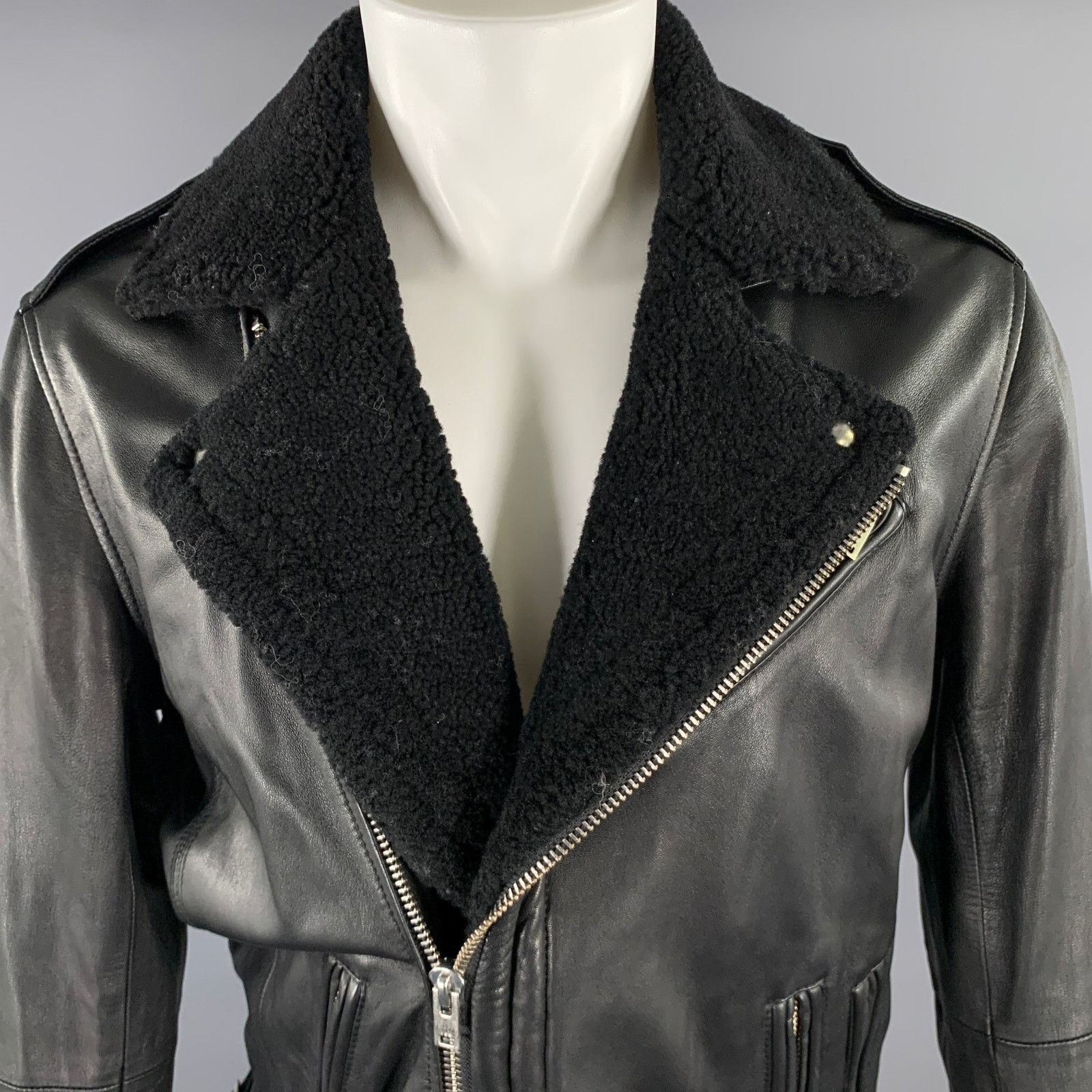 Iro IRO Size M Black Leather Shearing Lapel Motorcycle Jacket Size US M / EU 48-50 / 2 - 3 Thumbnail