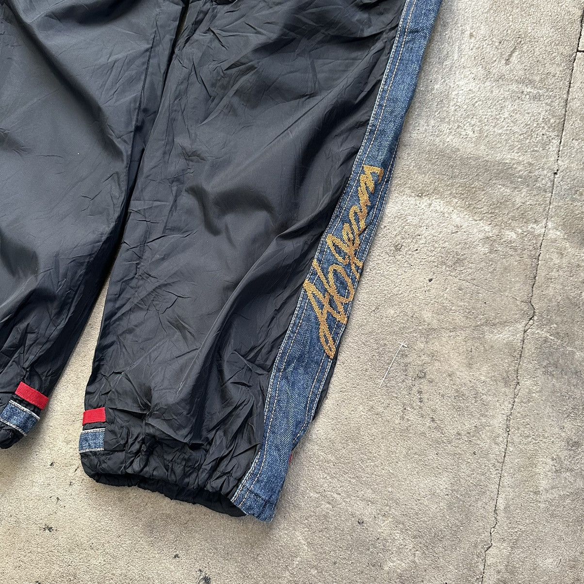 Marithe + Francois Girbaud Flare jeans and nylon A6 Japanese parachute pants Size 27" / US 4 / IT 40 - 5 Thumbnail