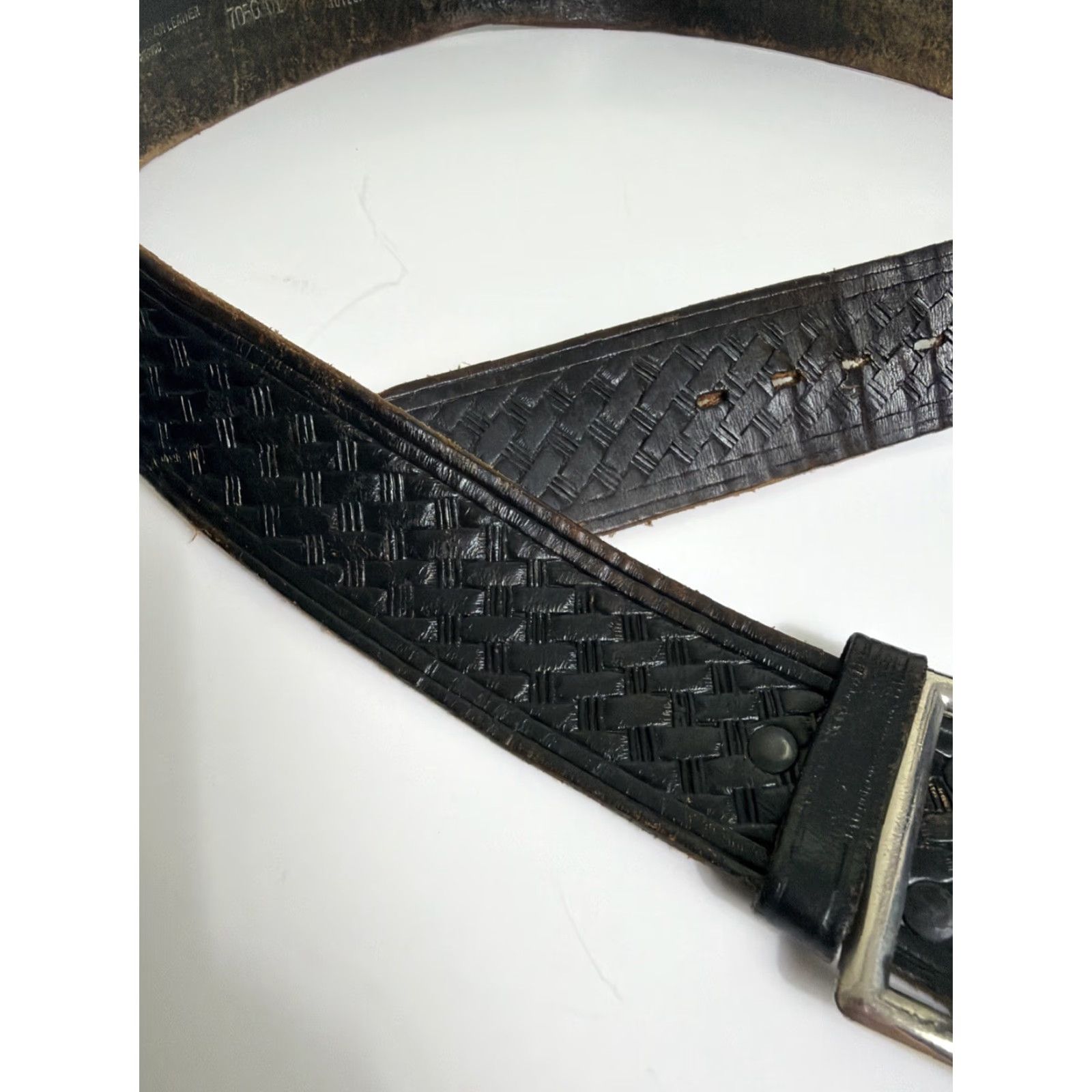 Vintage Butler’s Uniform Mens Belt 38 Brown Leather Embossed Distressed Leather Belt Size 38 - 3 Thumbnail