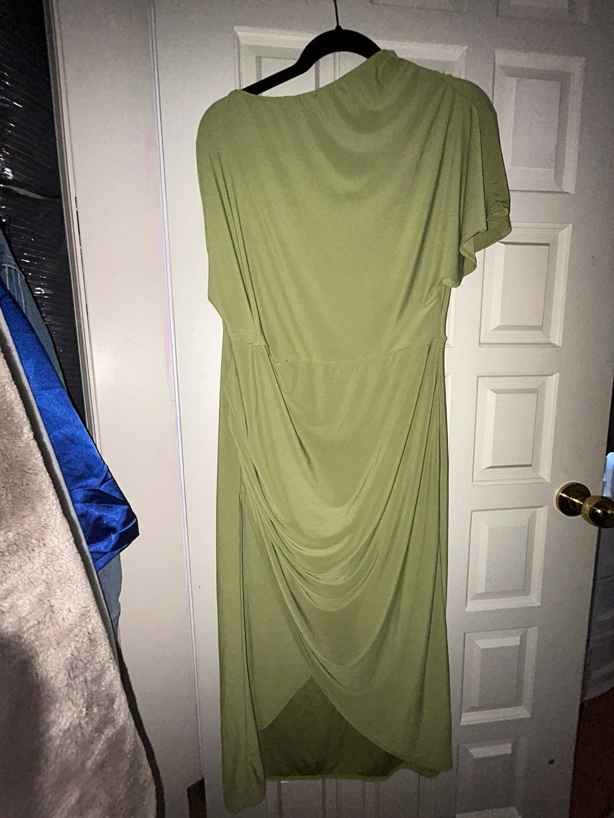 Fashion Nova Fashion nova dress dark green off the shoulder Size M / US 6-8 / IT 42-44 - 5 Thumbnail