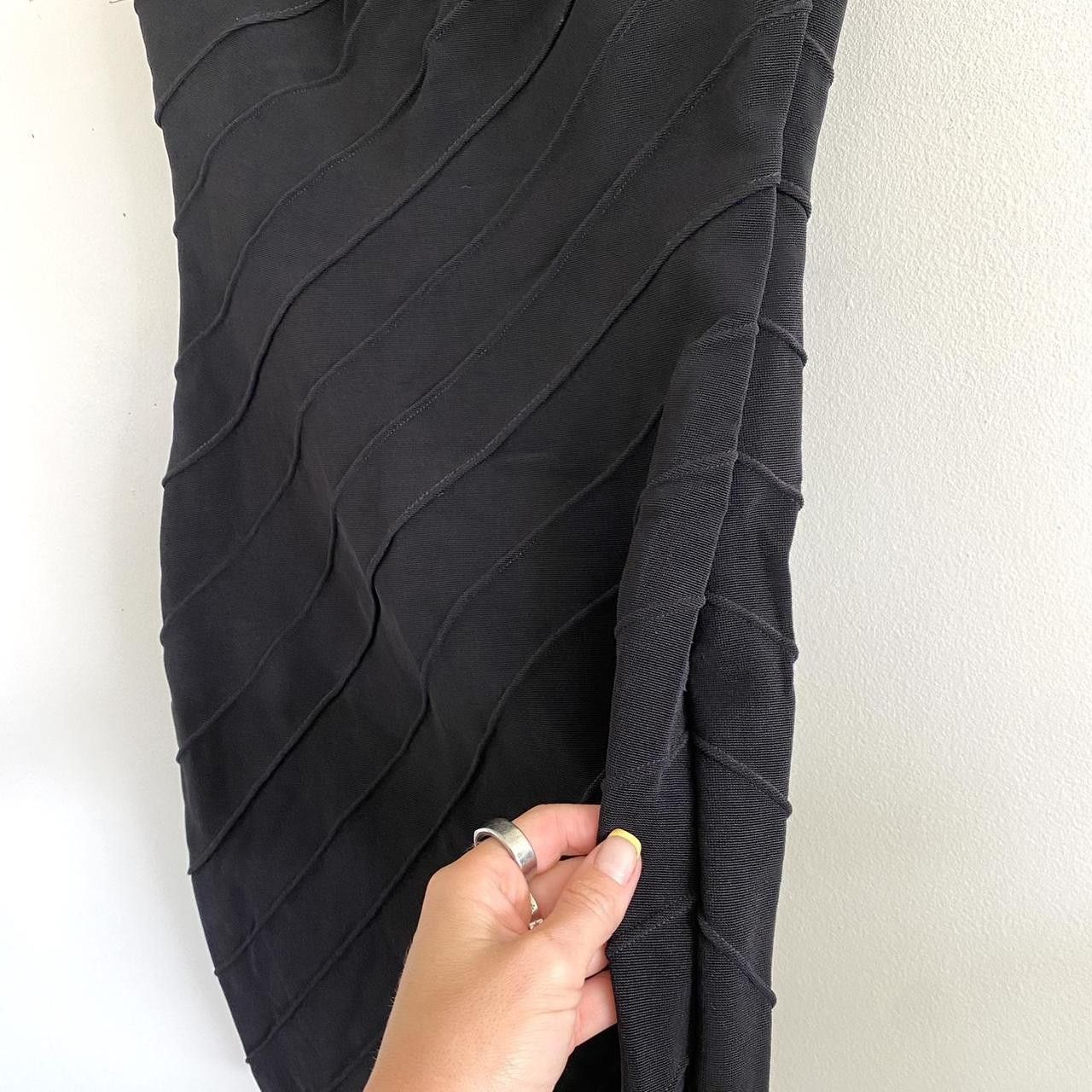 Tadashi Shoji TADASHI BLACK BODY CON ONE SLEEVE DRESS MINI SMALL VINTAGE Size S / US 4 / IT 40 - 4 Thumbnail