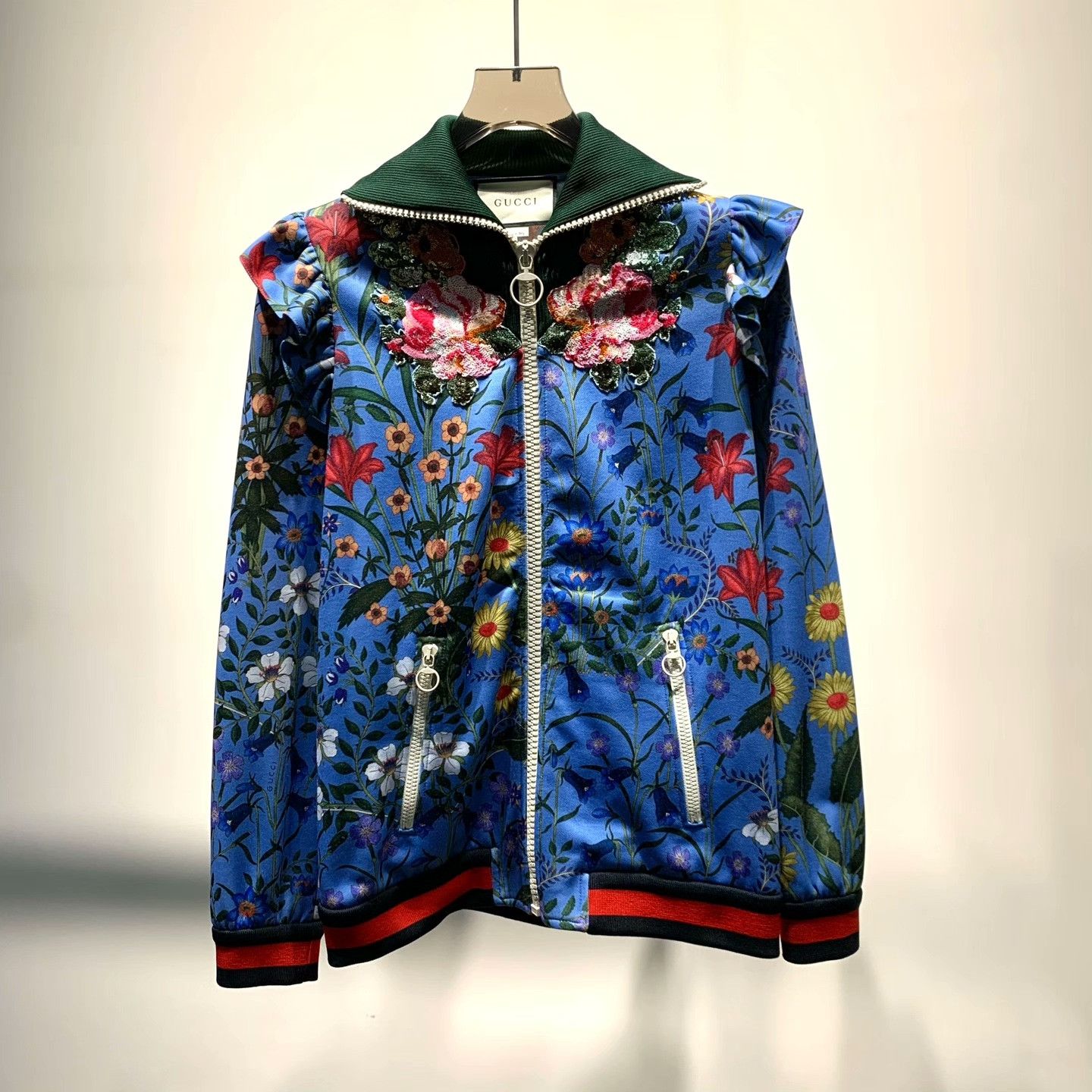 Gucci Gucci Floral Jacket M Women Size M / US 6-8 / IT 42-44 - 1 Thumbnail
