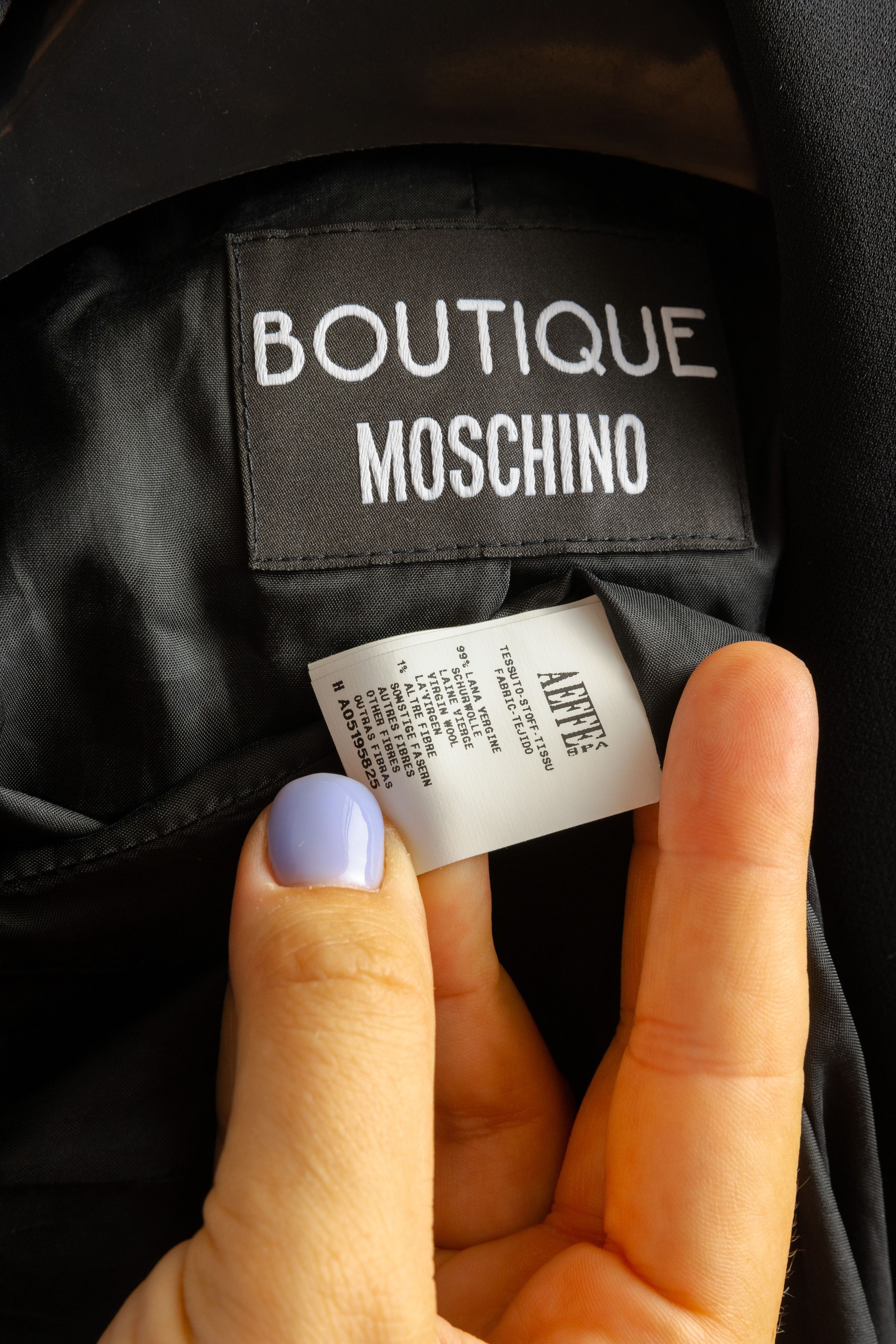 Boutique Moschino 90s Vintage Moschino Boutique Preowned Blazer 8693 Size S / US 4 / IT 40 - 10 Thumbnail