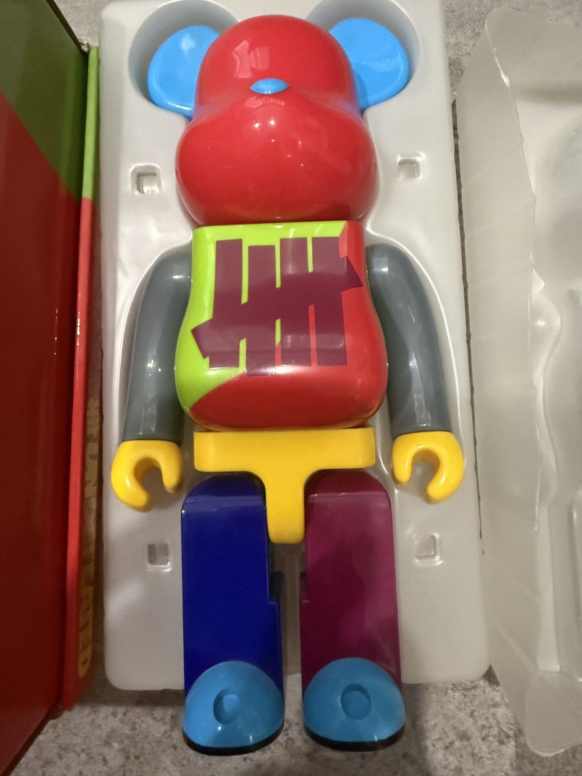 Medicom Toy MEDICOM TOY X UNDEFEATED 400% BEARBRICK MULTICOLOR Size ONE SIZE - 4 Thumbnail