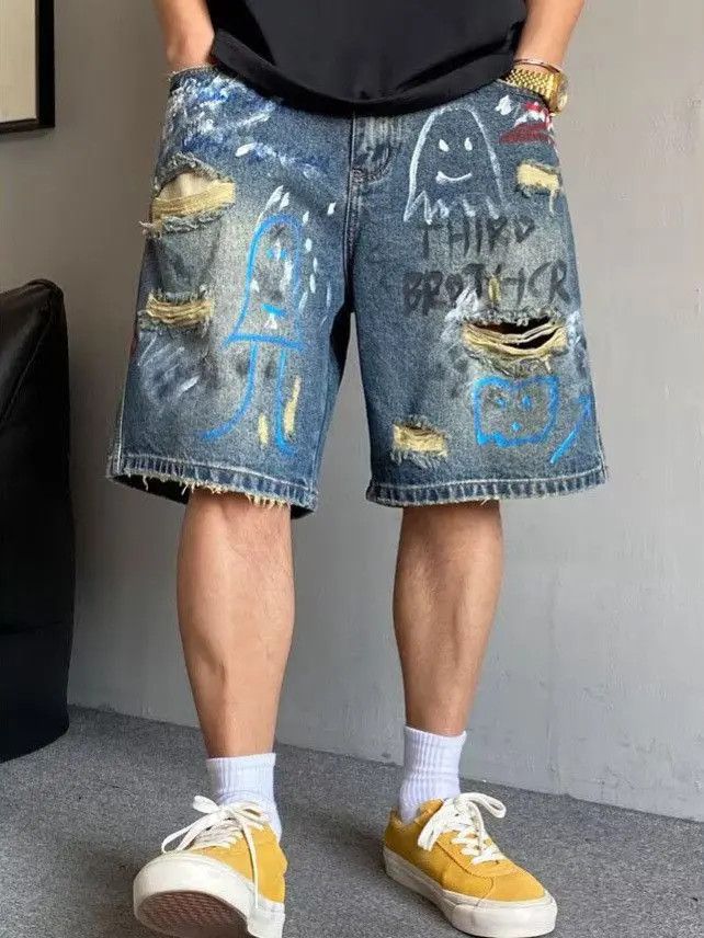 Japanese Brand Retro hand-painted graffiti printed denim shorts Size US 32 / EU 48 - 2 Thumbnail