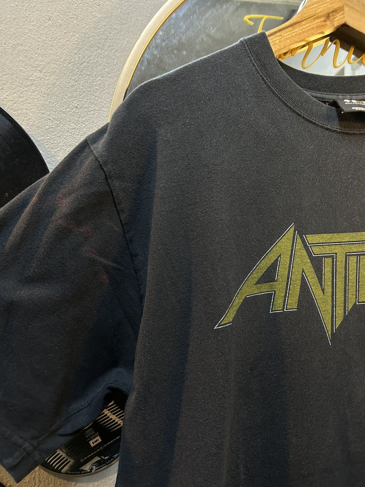 Neighborhood Neighbourhood Collab Anthrax band Size US L / EU 52-54 / 3 - 3 Thumbnail