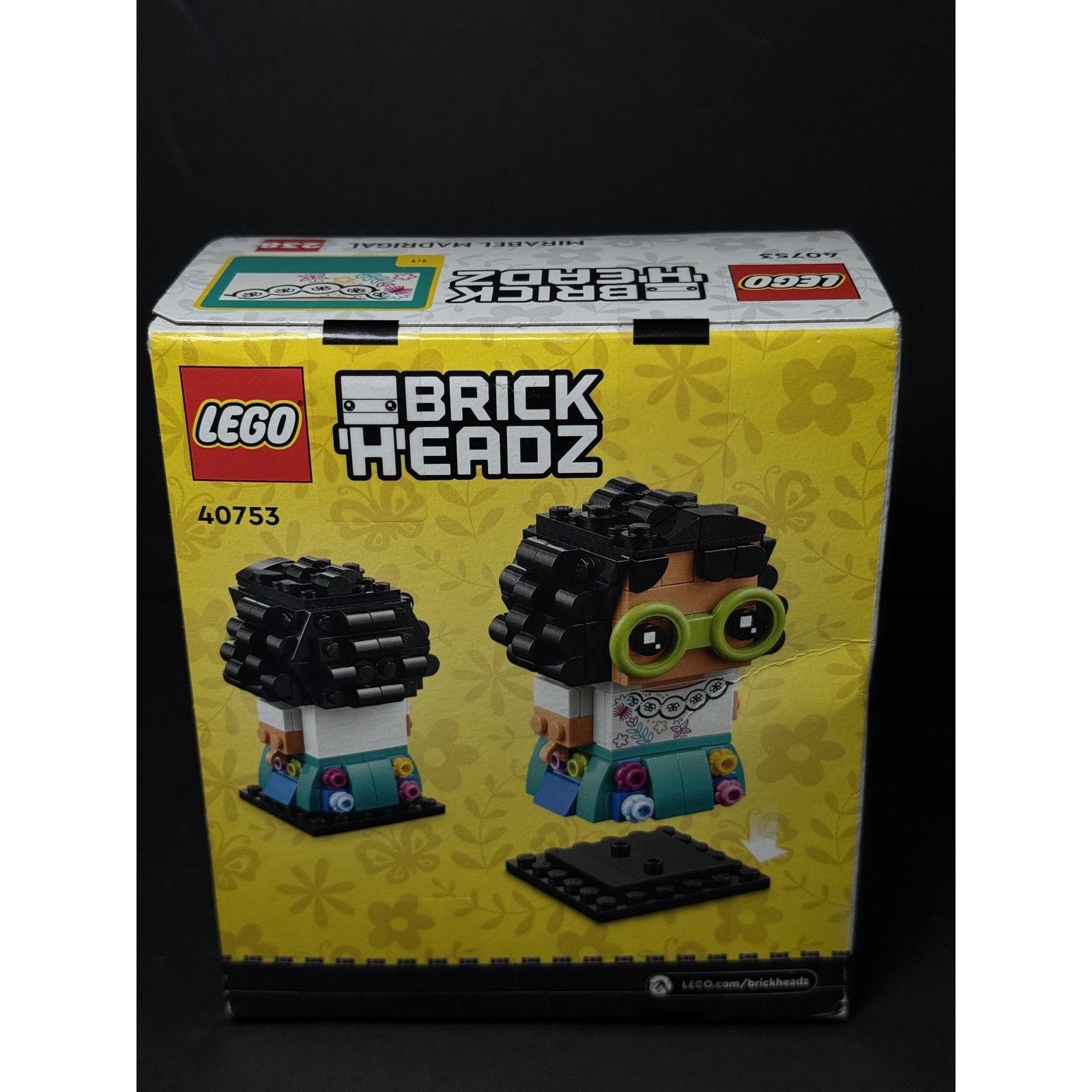 LEGO 40753 Mirabel Madrigal (LEGO BrickHeadz: Disney Encanto) NEW Size ONE SIZE - 1 Thumbnail