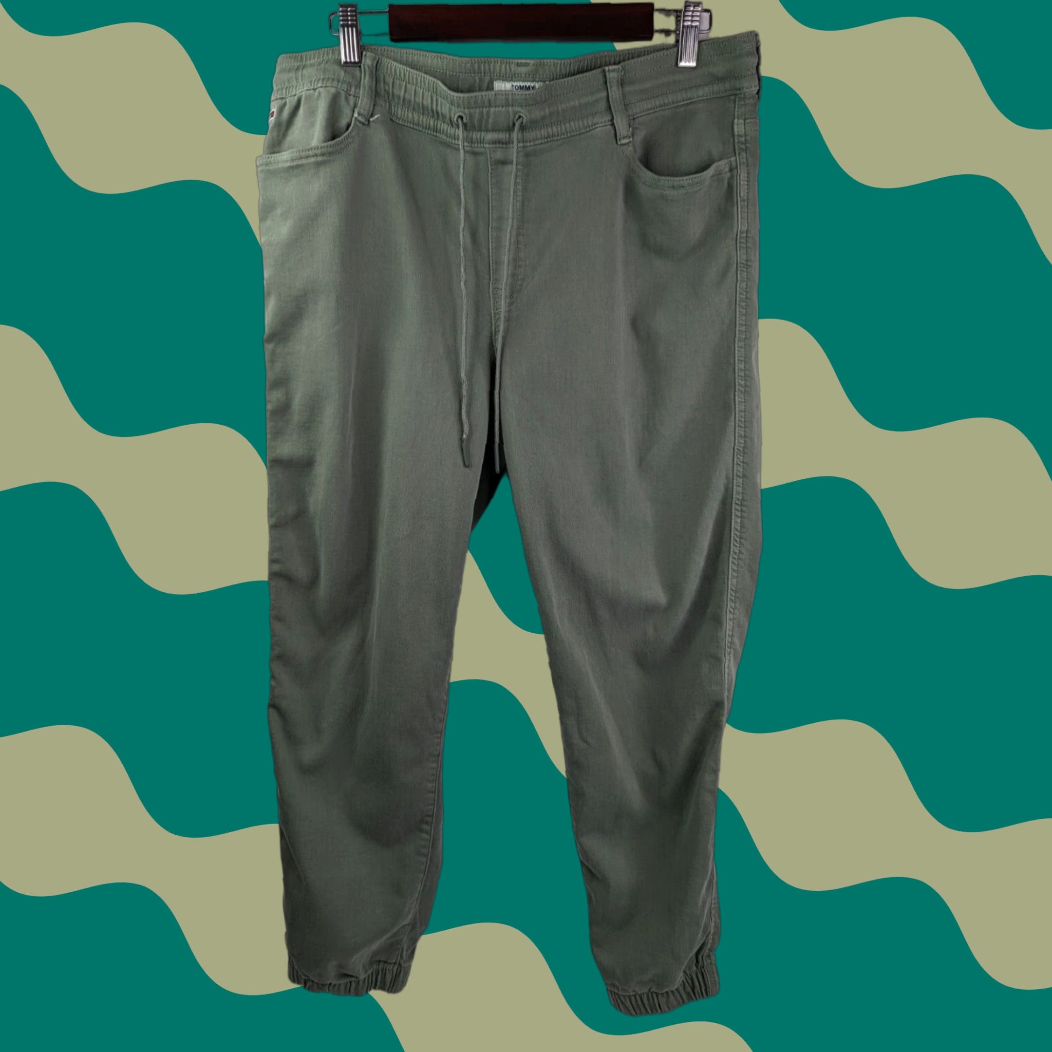 Tommy Hilfiger Tommy Hilfiger Green Joggers Logo Women's M Sweatpants Drawstring Athletic Denim Joggers 90s Tommy Jeans Size 32" / US 10 / IT 46 - 1 Thumbnail